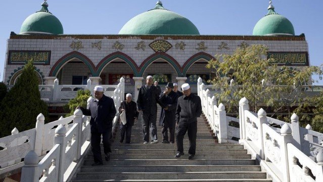 Geger! Fenomena Warga China Ramai-Ramai Masuk Islam, Ternyata Ini Alasan Tersembunyi di Baliknya