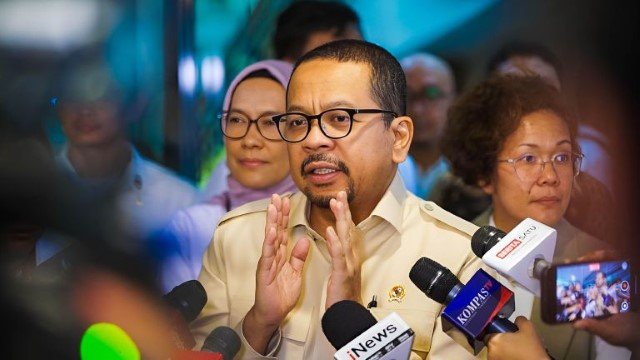 Mahasiswa Demo Harga BBM Naik, Istana Santai Loh, Subsidi Kan Enggak Naik...