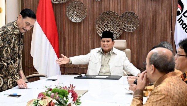Prabowo Panggil Mendadak Chatib Basri & Luhut ke Istana, Sinyal Krisis Ekonomi atau Perombakan Kabinet