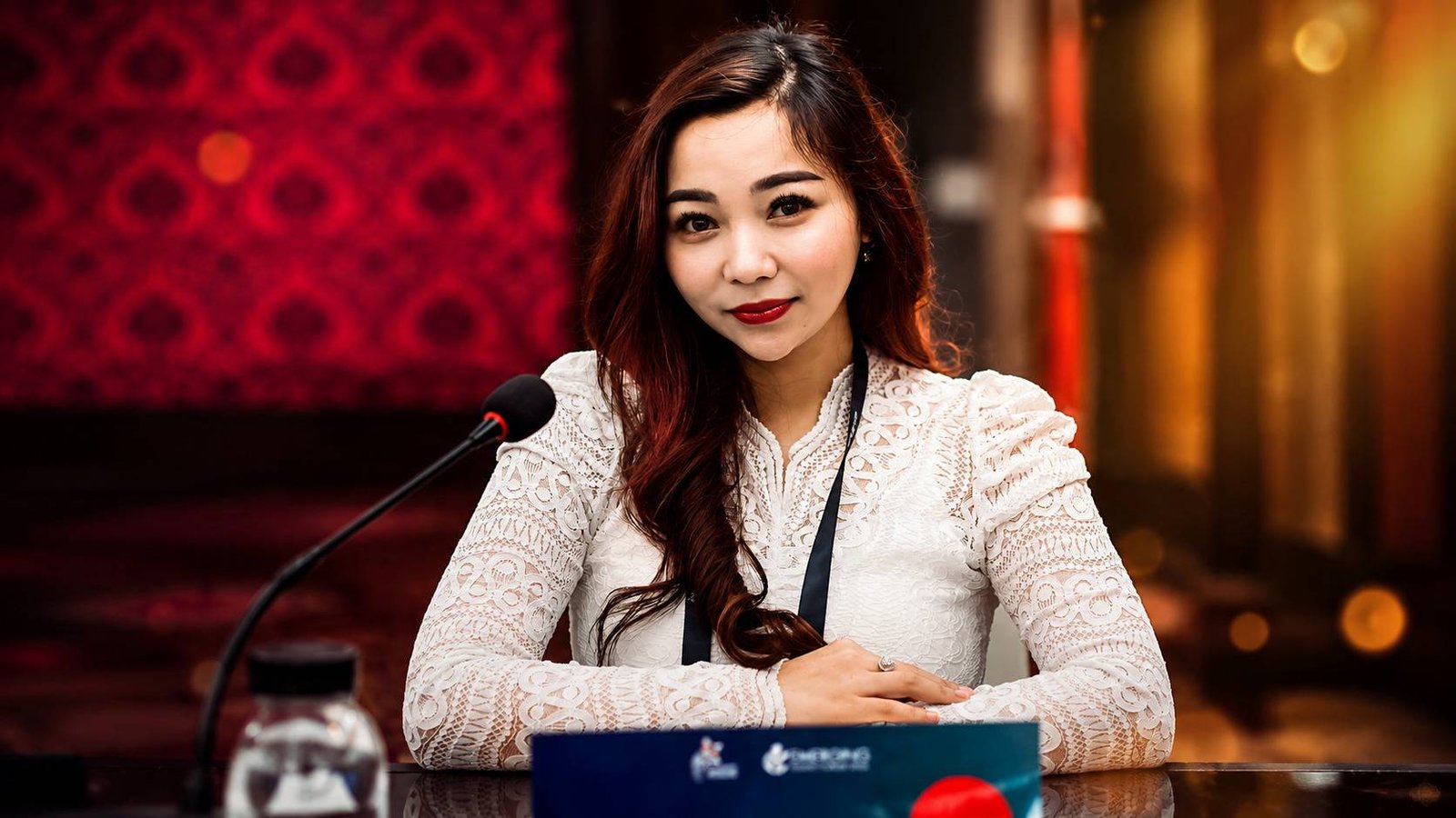 Dari Bidan ke Hubungan Internasional Perjalanan Arsita Berliana Putri Menembus Panggung Global