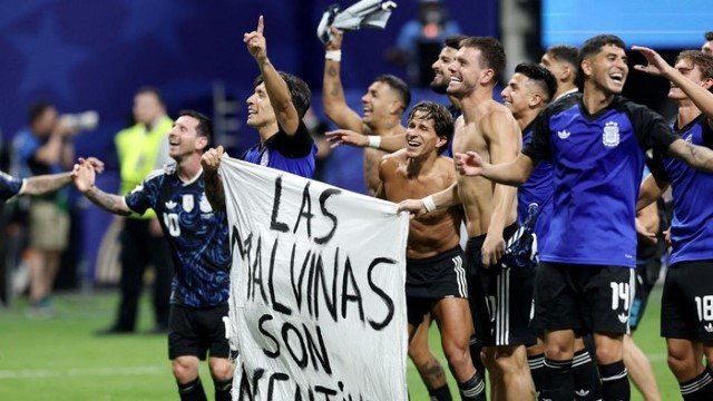 Inggris Murka! Argentina Berani Pamer Poster Las Malvinas Setelah Tekuk The Three Lions, Apa Artinya