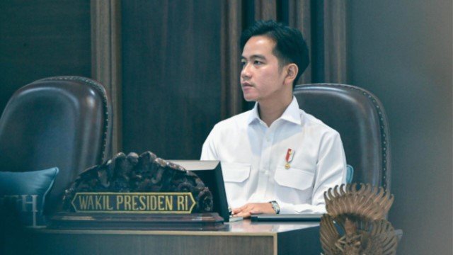 Jangan Kaget! Skenario Rahasia 'Penjatuhan' Wapres Lewat Keputusan MK Dikuliti Habis-Habisan