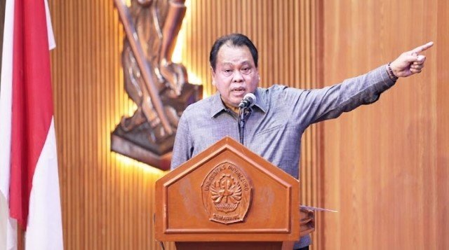 Curhatan Menohok Eks Hakim MK Skandinavia 98 Persen Penduduknya Ateis, Tapi Pejabatnya Tak Ada Yang Korupsi!