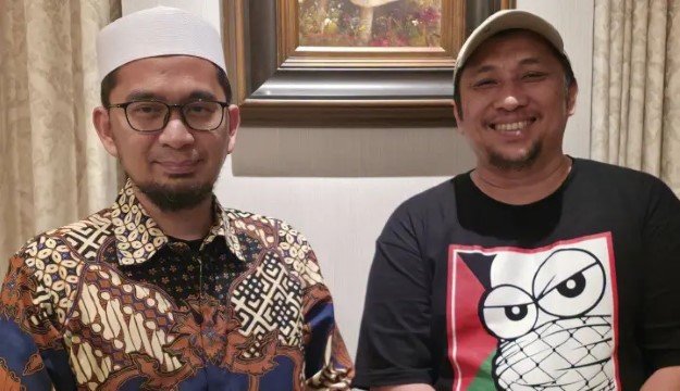 Feri Amsari Temui Ustadz Adi Hidayat, Dirayu Jadi Menteri Agama Kabinet Bayangan