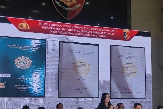 Skandal Akademik Paling Konyol! UGM Bongkar Fakta Baru Skripsi Jokowi, Ternyata Lembar Pengesahan Tanpa Tanggal Gara-Gara Lupa Nulis