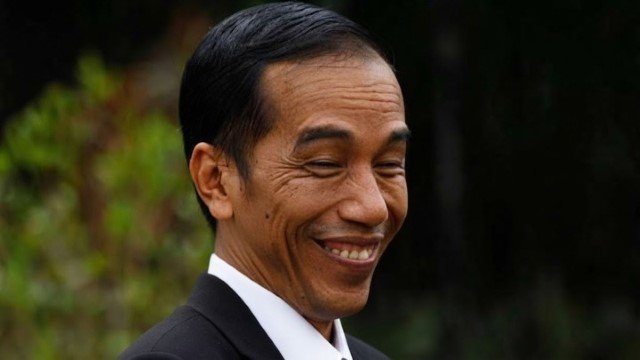 Waduh! Jokowi Diprediksi 'Mangkir' Sidang Gugatan Ijazah, Aktivis Cemas Kasus Besar Ini Berakhir Antiklimaks