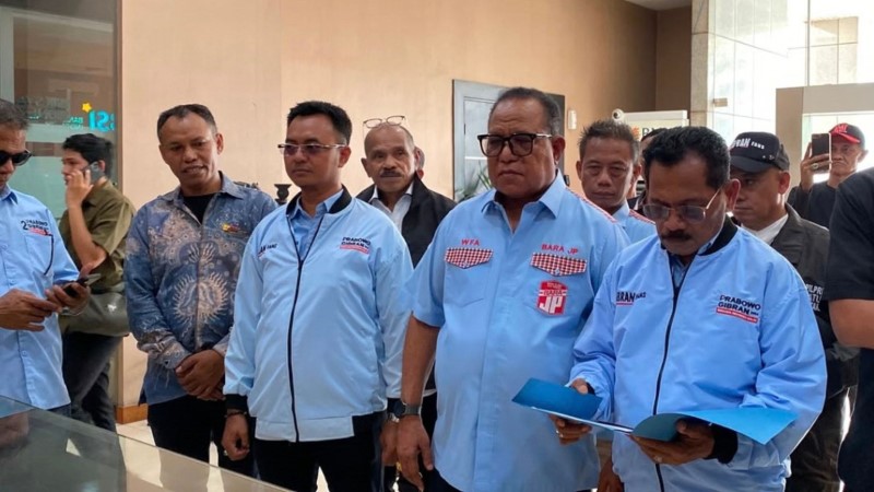 Ketar-Ketir Soal Gugatan Denny Indrayana Cs, Relawan Gibran Ajukan Surat Keberatan ke MK Takut Wapres Beneran Dilengserkan
