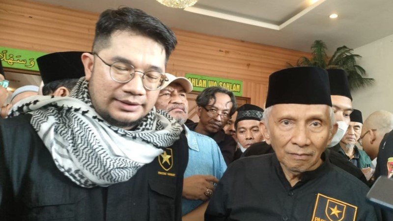 Mengejutkan! Ini Alasan Ridho Rahmadi Menantu Amien Rais Mundur dari Ketum Partai Ummat