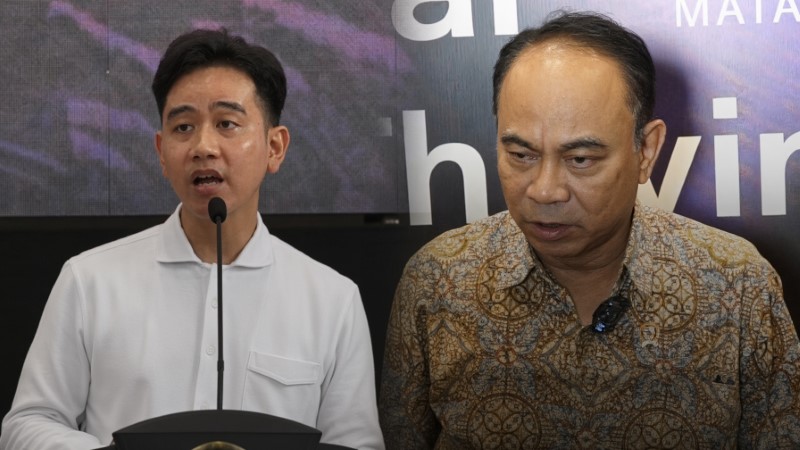 Aksi Pasang Badan Budi Arie Bela Ijazah Gibran Justru Makin Bikin Publik Meragukan