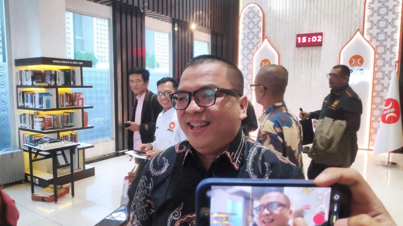 Bahas Opsi Pemakzulan Gibran, Denny Indrayana Terang-Terangan Jalin Komunikasi Dengan Petinggi PDIP!