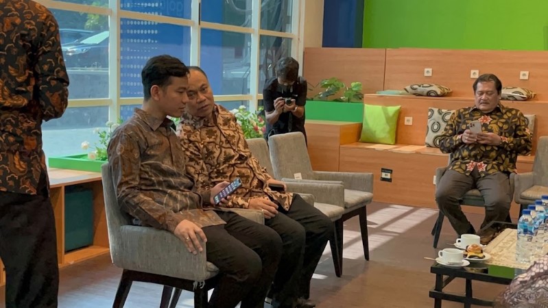 Bongkar Fakta Baru! Usai Hakim MK, Budi Arie Akhirnya Akui Gibran Tak Memiliki Ijazah SMA